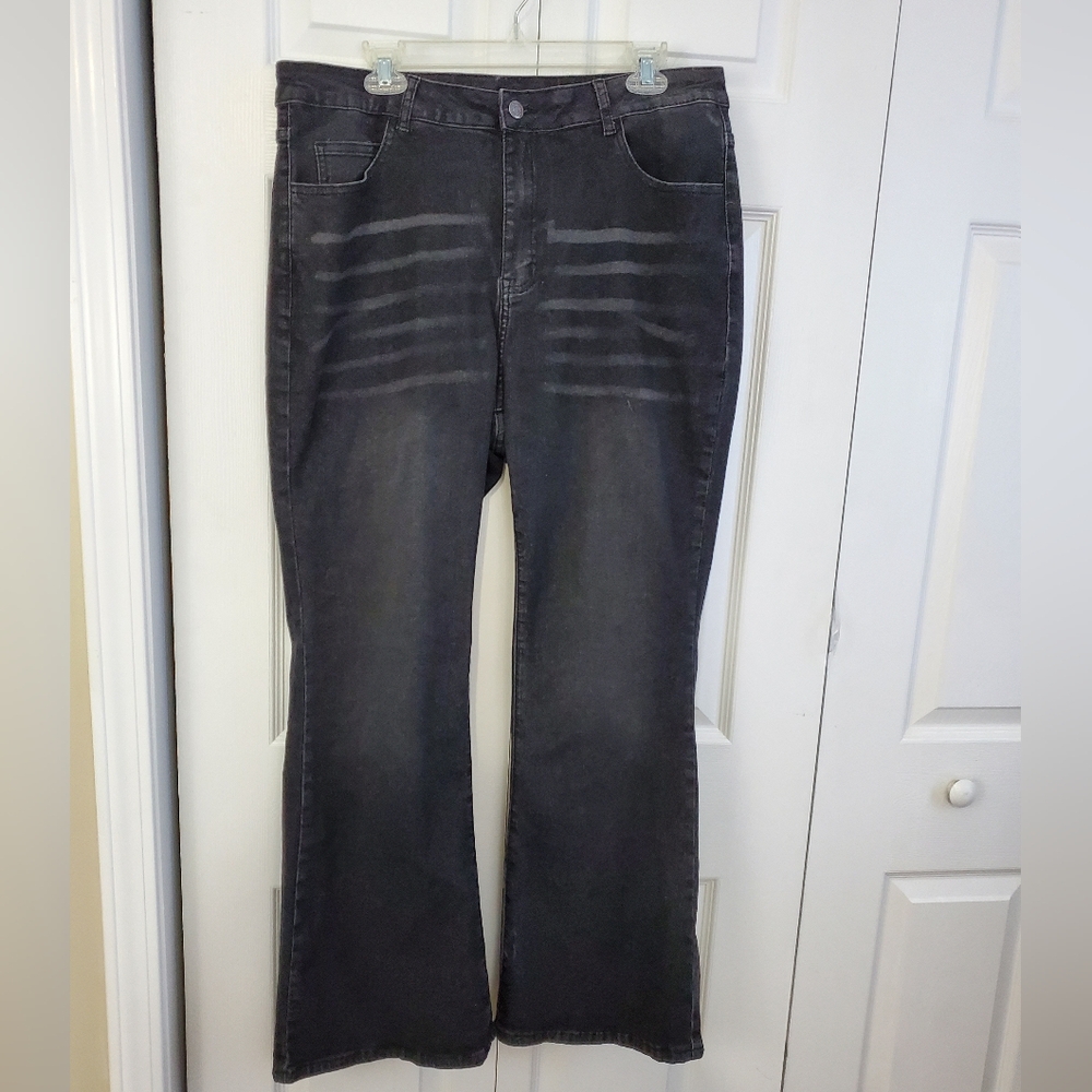 Romwe Grunge Punk Cross Rhinestone Flare Leg Jeans